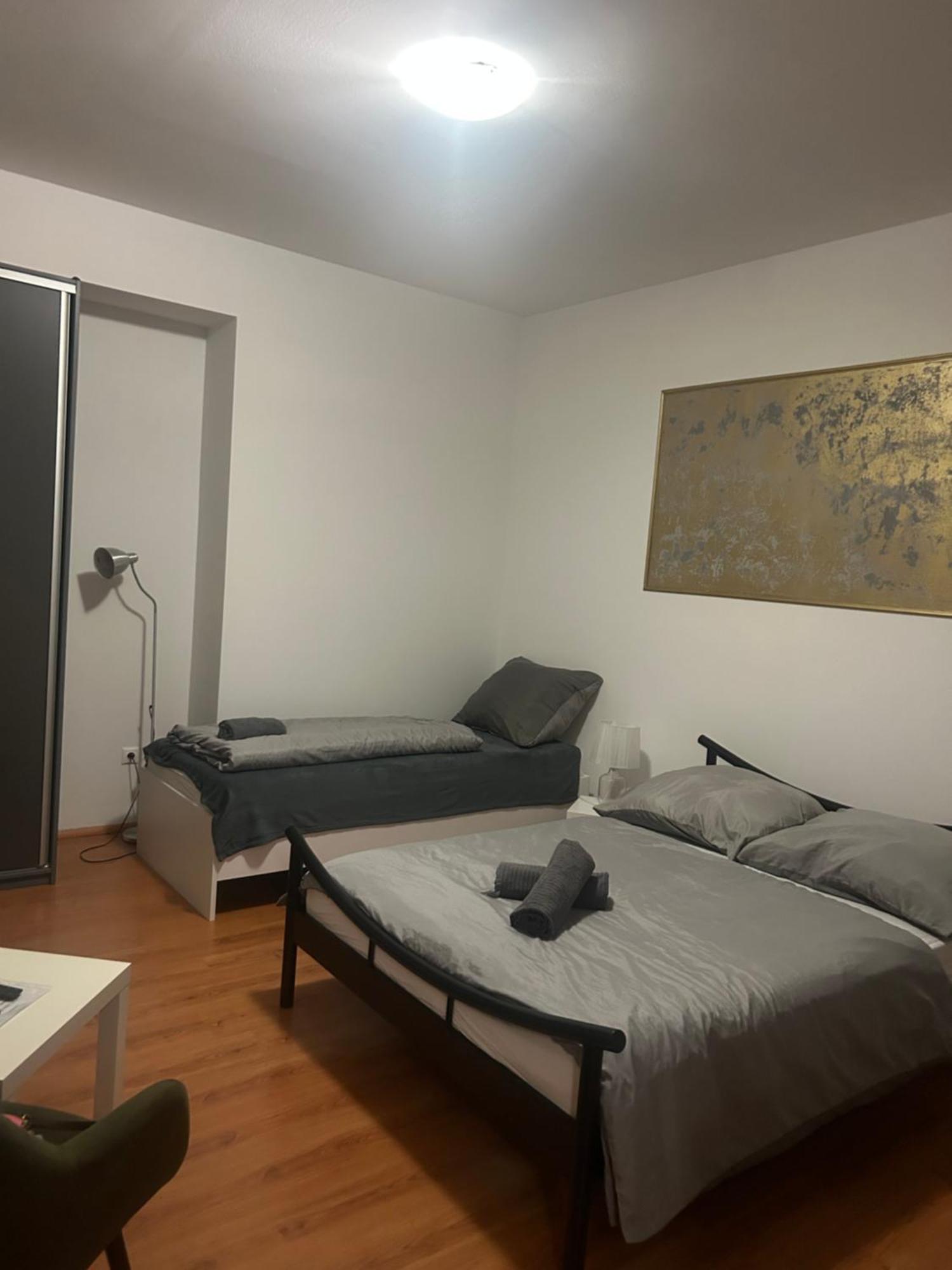 브라티슬라바 Plaza De Luxe 아파트 외부 사진